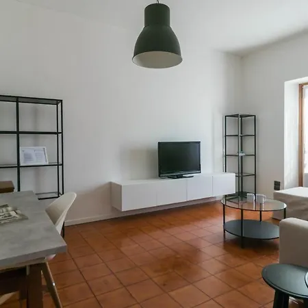 Italianway - Ausonio 6 Milan